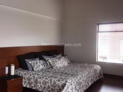 Casa de 5 alcobas en venta en Senderos Del Canelon, Cajicá, 377 m² · foto 14 de 20