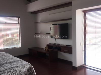 Casa de 5 alcobas en venta en Senderos Del Canelon, Cajicá, 377 m² · foto 15 de 20