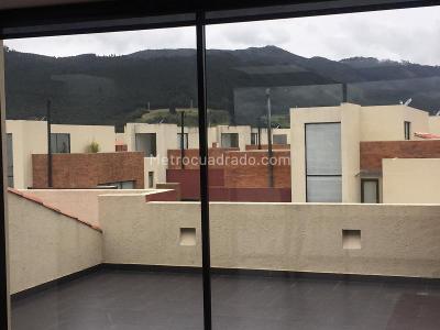 Casa de 5 alcobas en venta en Senderos Del Canelon, Cajicá, 377 m² · foto 19 de 20