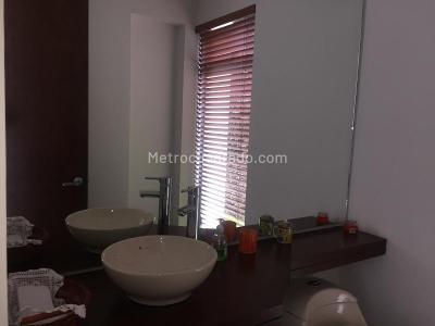 Casa de 5 alcobas en venta en Senderos Del Canelon, Cajicá, 377 m² · foto 6 de 20