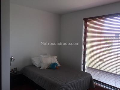 Casa de 5 alcobas en venta en Senderos Del Canelon, Cajicá, 377 m² · foto 9 de 20