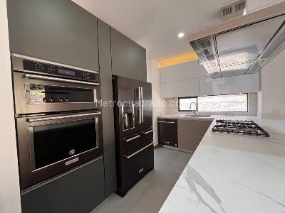 Casa de 3 alcobas en venta en Variante Cajica Zipa, Cajicá, 206 m² · foto 8 de 20