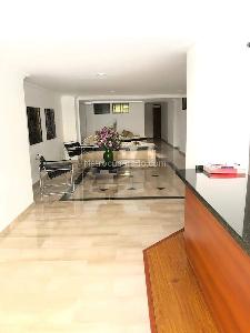 Apartamento en venta en Santa Barbara Occidental, Bogotá · foto 2 de 18