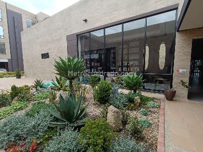 Apartaestudio en venta en Senior Suites Guaymaral, Chía, 39 m² · foto 5 de 20