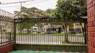 Casa de 5 alcobas en venta en La Soledad Teusaquillo, Bogotá, 346 m² · foto 3 de 17