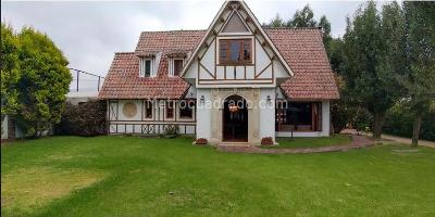 Casa de 3 alcobas en venta en La Arboleda, Bogotá, 300 m² · foto 5 de 20