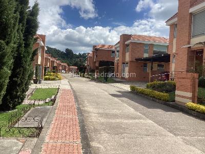 Casa de 3 alcobas en venta en Alcaparros, Cajicá, 230 m² · foto 18 de 20