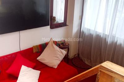 Casa de 5 alcobas en venta en Urb, Bogotá, 270 m² · foto 6 de 12