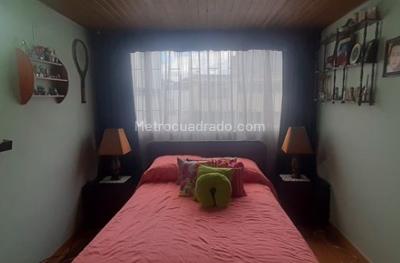 Casa en venta en Pasadena, Bogotá · foto 11 de 15