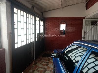 Casa de 5 alcobas en venta en San Marcos, Bogotá, 314 m² · foto 2 de 20