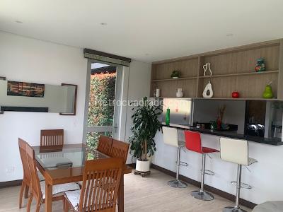 Casa de 3 alcobas en venta en Conjunto Residencial Alcaparros, Cajicá, 208 m² · foto 4 de 20