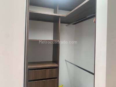 Casa de 3 alcobas en venta en Conjunto Residencial Alcaparros, Cajicá, 208 m² · foto 10 de 20