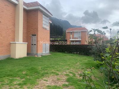 Casa de 3 alcobas en venta en Conjunto Residencial Alcaparros, Cajicá, 208 m² · foto 14 de 20