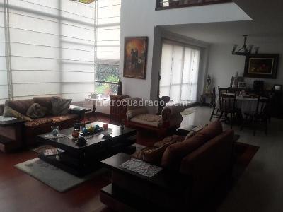 Casa de 4 alcobas en venta en Chia, Chía, 242 m² · foto 3 de 8