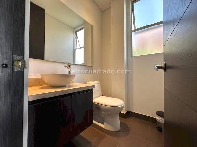 Casa de 3 alcobas en venta en Chuntame, Cajicá, 159 m² · foto 4 de 15