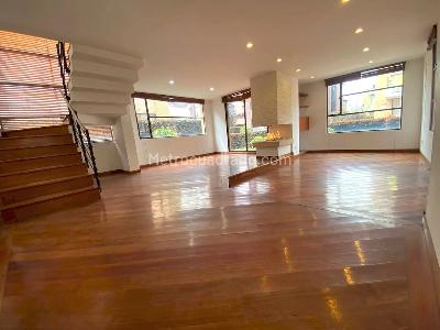 Casa en venta en Centro, Cajicá · foto 2 de 20