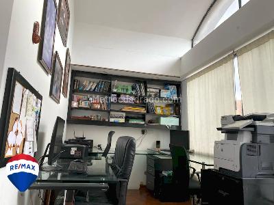 Casa de 3 alcobas en venta en Colina Campestre, Bogotá, 167 m² · foto 10 de 13