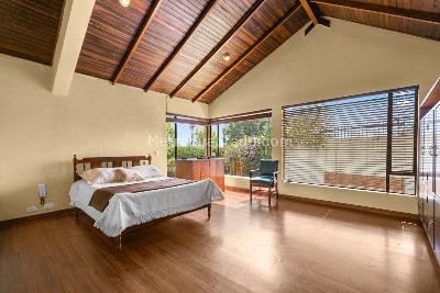 Casa de 5 alcobas en venta en Bosques Sotileza, Bogotá, 290 m² · foto 7 de 19