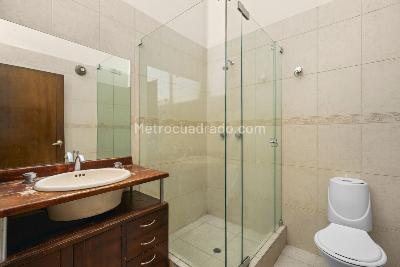 Casa de 5 alcobas en venta en Bosques Sotileza, Bogotá, 290 m² · foto 8 de 19