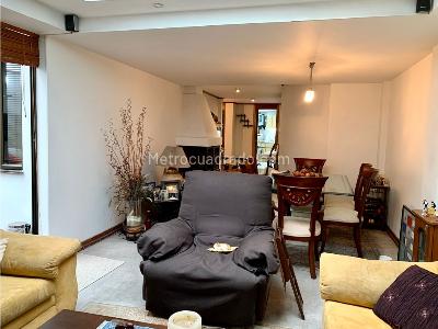 Apartamento en venta en Santa Barbara, Bogotá · foto 3 de 11