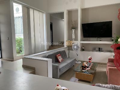 Casa de 5 alcobas en venta en Conjunto Residencial Sierra Morena, Armenia, 380 m² · foto 3 de 20