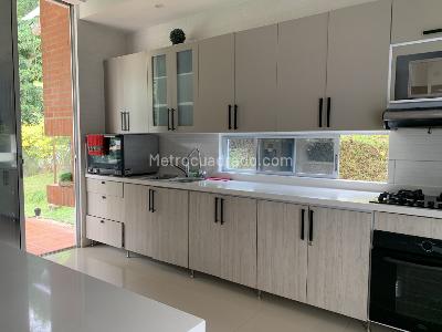 Casa de 5 alcobas en venta en Conjunto Residencial Sierra Morena, Armenia, 380 m² · foto 9 de 20