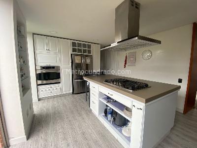 Casa de 4 alcobas en venta en San Simon Guaymaral, Bogotá, 1251 m² · foto 3 de 19