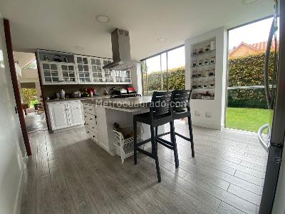 Casa de 4 alcobas en venta en San Simon Guaymaral, Bogotá, 1251 m² · foto 5 de 19