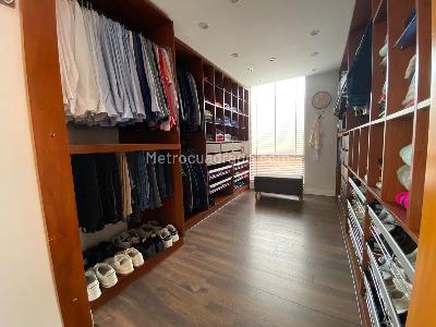 Casa de 4 alcobas en venta en San Simon Guaymaral, Bogotá, 1251 m² · foto 12 de 19