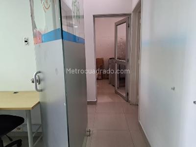 Casa de 5 alcobas en venta en La Castellana, Bogotá, 276 m² · foto 15 de 20