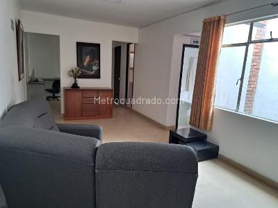 Casa de 4 alcobas en venta en Popular Modelo, Bogotá, 126 m² · foto 9 de 12