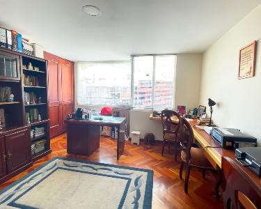 Casa de 5 alcobas en venta en Nicolas De Federman, Bogotá, 349 m² · foto 15 de 18