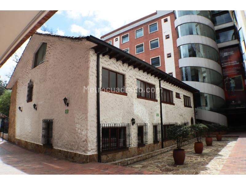 Edificio de Oficinas en Venta, El Lago, Bogotá D.C. - Vista 4