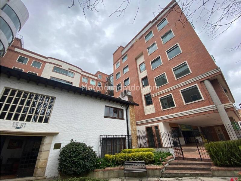 Edificio de Oficinas en Venta, El Lago, Bogotá D.C. - Vista 5
