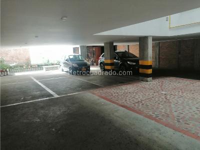 Apartamento de 5 alcobas en venta en Chico Navarra, Bogotá, 180 m² · foto 20 de 20