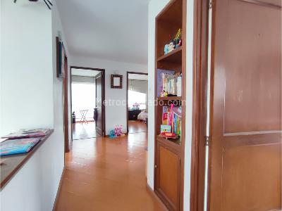 Apartamento en venta en Puente Largo, Bogotá · foto 2 de 20