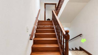 Casa de 3 alcobas en venta en Santa Barbara, Bogotá, 261 m² · foto 8 de 13