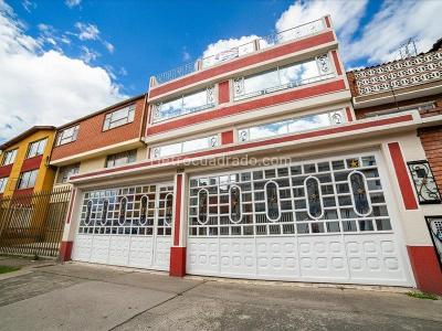 Casa de 5 alcobas en venta en Nueva Marsella, Bogotá, 200 m² · foto 2 de 19