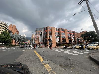 Office for rent in Quinta Camacho, Bogotá