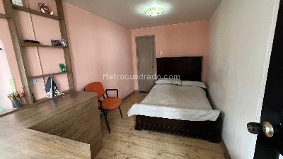 Casa de 4 alcobas en venta en San Jose De Bavaria, Bogotá, 169 m² · foto 8 de 20
