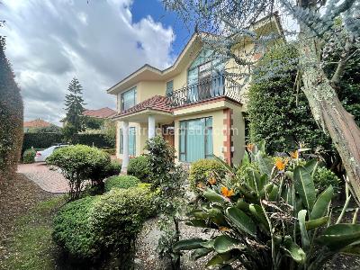 Casa de 3 alcobas en venta en Conjunto Residencial La Hacienda, Cajicá, 323 m² · foto 2 de 20
