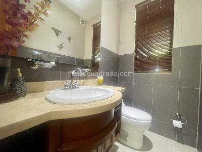 Casa de 3 alcobas en venta en Conjunto Residencial La Hacienda, Cajicá, 323 m² · foto 15 de 20