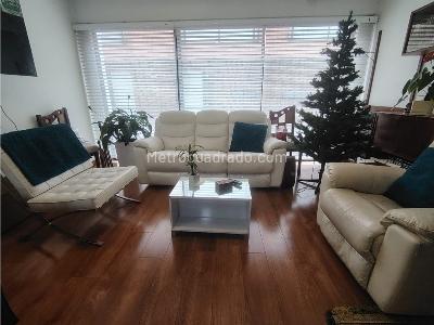 Apartamento en venta en Britalia, Bogotá · foto 2 de 18