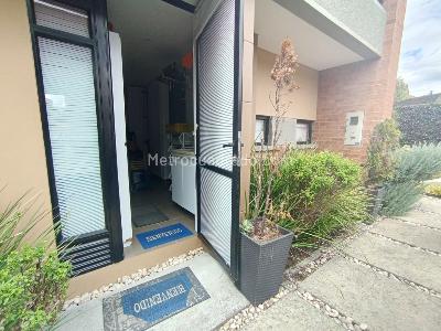 Casa de 4 alcobas en venta en Cr Hacienda Fontanar Sauce, Chía, 282 m² · foto 10 de 20