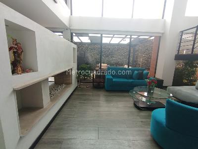 Casa de 4 alcobas en venta en Cr Hacienda Fontanar Sauce, Chía, 282 m² · foto 5 de 20