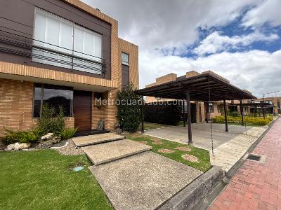 $1.280.000.000 en Condominio Campestre Piedra Real