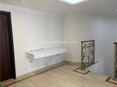 Casa de 4 alcobas en venta en Santa Paula, Bogotá, 267 m² · foto 11 de 19