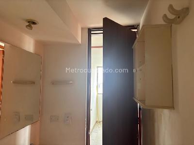 Apartamento de 2 alcobas en venta en Santa Cecilia, Soacha, 42 m² · foto 11 de 18