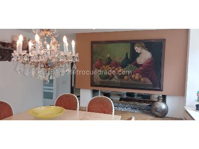 Apartamento de 3 alcobas en venta en Chico, Bogotá, 201 m² · foto 9 de 20