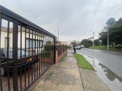 Casa en Venta, El Prado, Bogotá D.C.